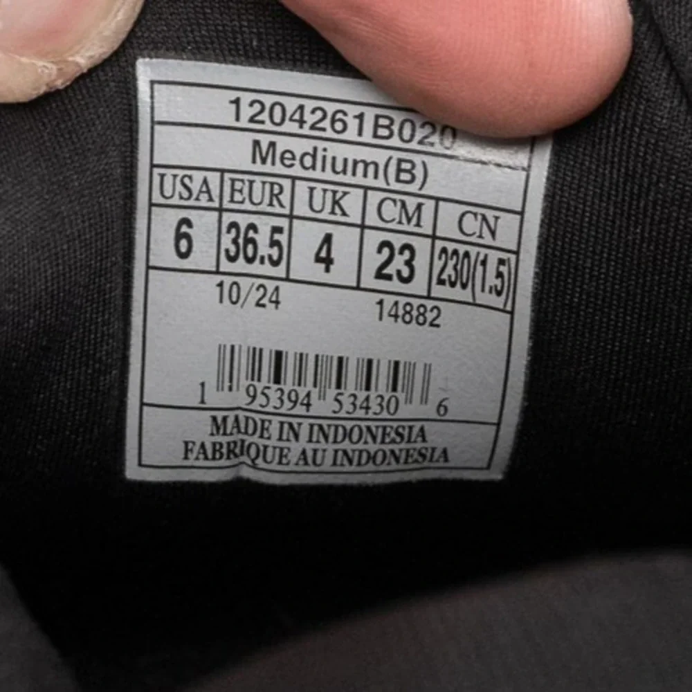 BROOKS Adrenaline GTS 24 Running Shoes Womens Size 6 B Triple Black